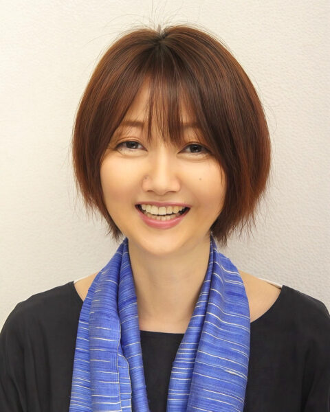 小林 麻希子