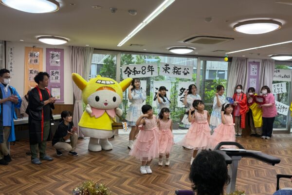 慰問ライブに行きました